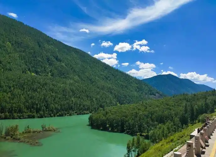 卧龙湾