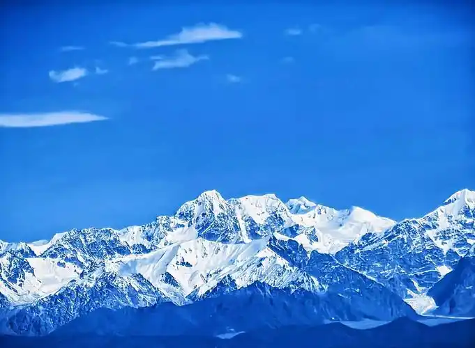 托木尔峰国家自然保护区