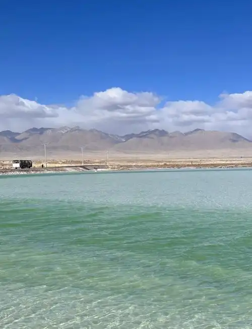 茶卡盐湖天空壹号景区