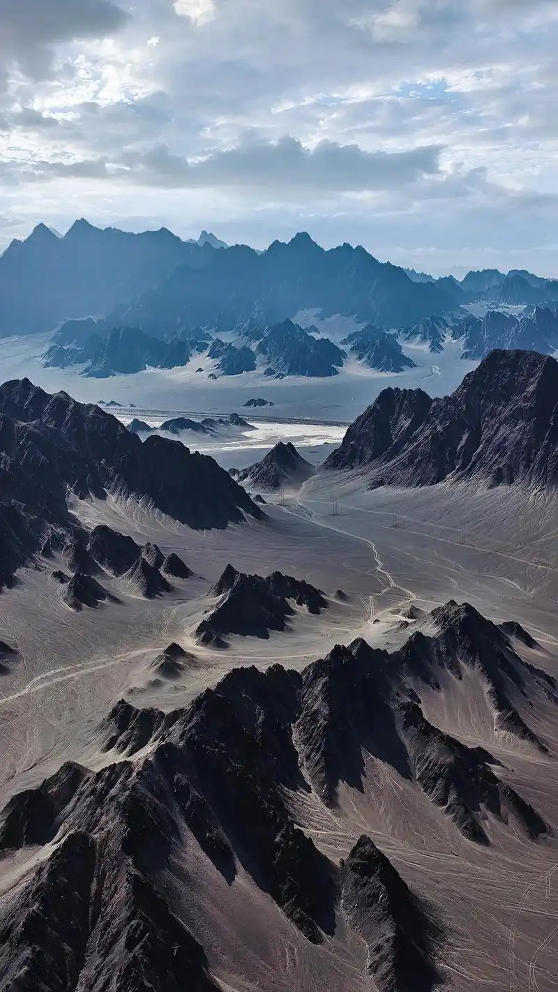 黑独山