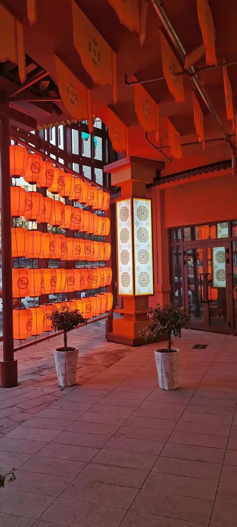 季枫酒店(奎屯驿马巷旅游文化街区店)
